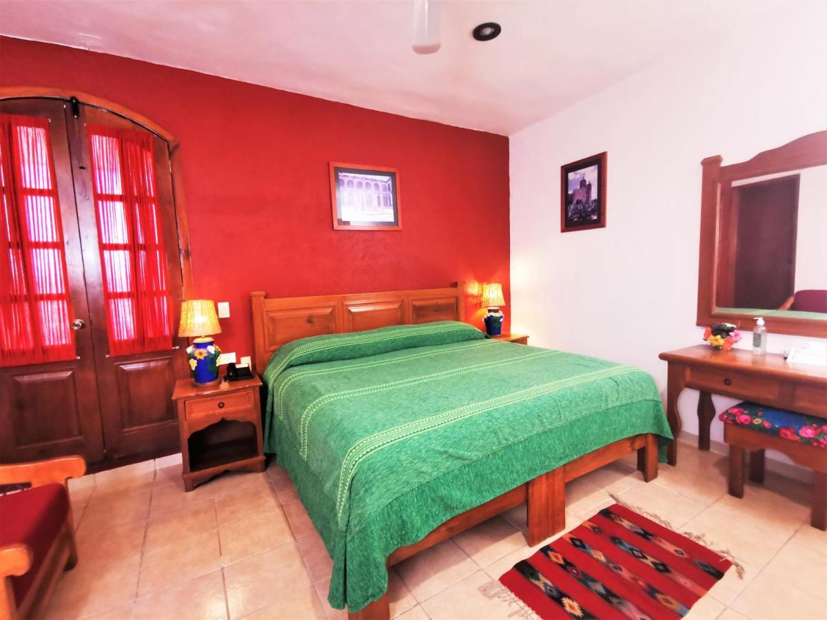 Hotel Casa De La Tia Tere Oaxaca Екстериор снимка